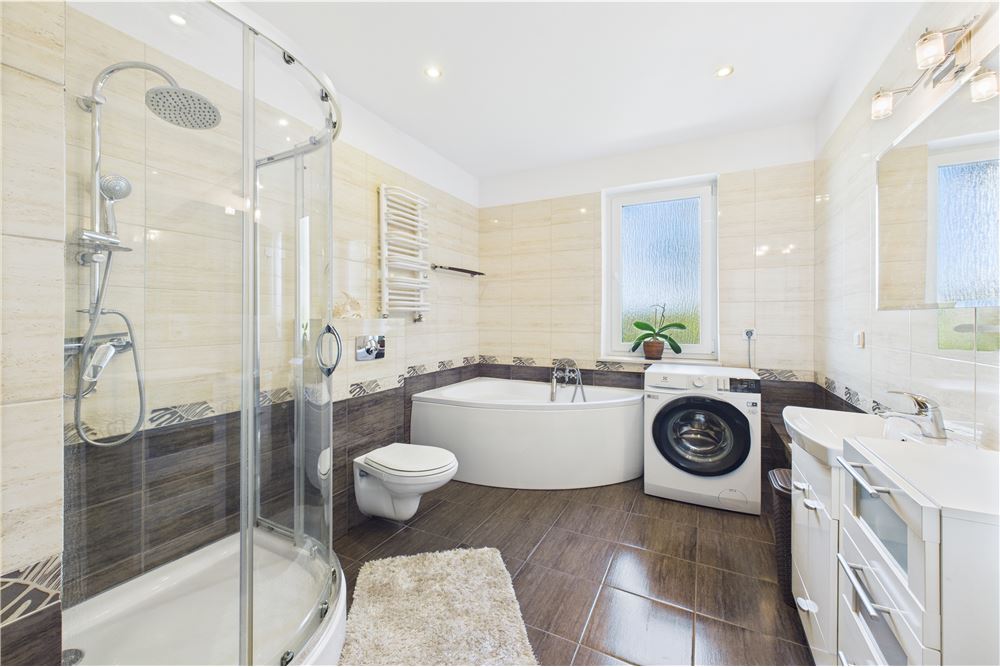 Dom wolnostojący - Sprzedaż - Kędzierzyn, Polska - 4 - 470281008-30