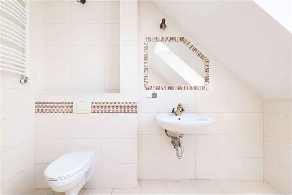 Dom wolnostojący - Sprzedaż - Hecznarowice, Polska - 20 - 800061107-98