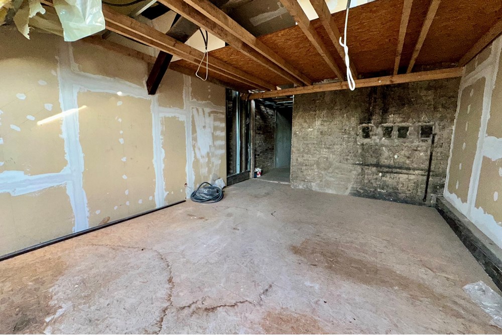 Piętro budynku - Sprzedaż - Bielsko-Biała, Polska - IMG_0762.jpeg - 800061098-185