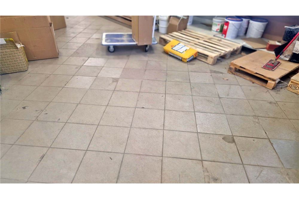 Lokal handlowy/usługowy - Wynajem - Cieszyn, Polska - 14 - 800061016-1144