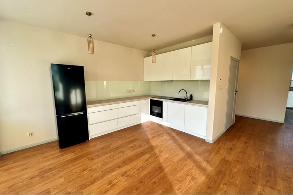 Dom bliźniak - Wynajem - Bielsko-Biała, Polska - 5.jpeg - 800061098-184