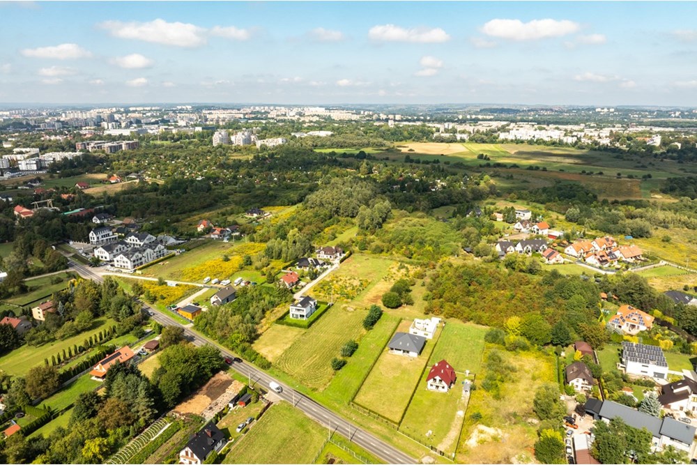 Nieruchomość gruntowa - Sprzedaż - Kraków, Polska - 13 grunt inwestycyjny zabudowa mieszkaniowa Kraków tel 692 272 248.  (13).jpg - 800241010-95