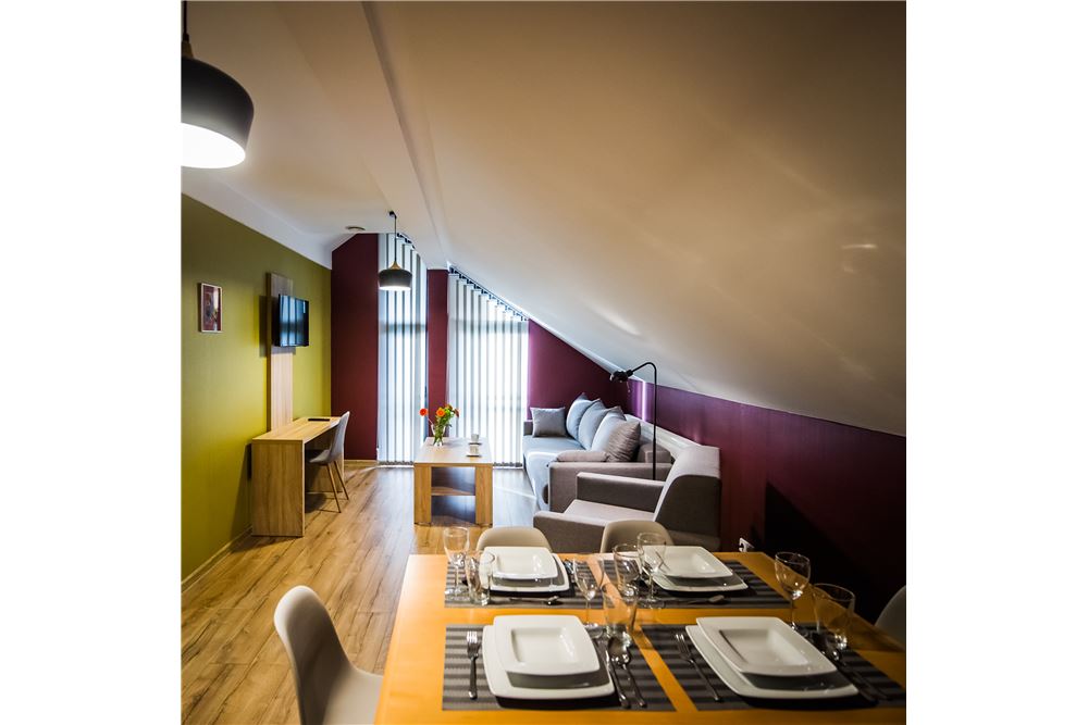 Nieruchomość inwestycyjna - Sprzedaż - Korbielów, Polska - 113 - 800061076-395