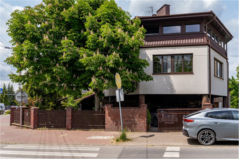 Dom wolnostojący - Sprzedaż - Ząbki, Polska - 2 - 810251023-7