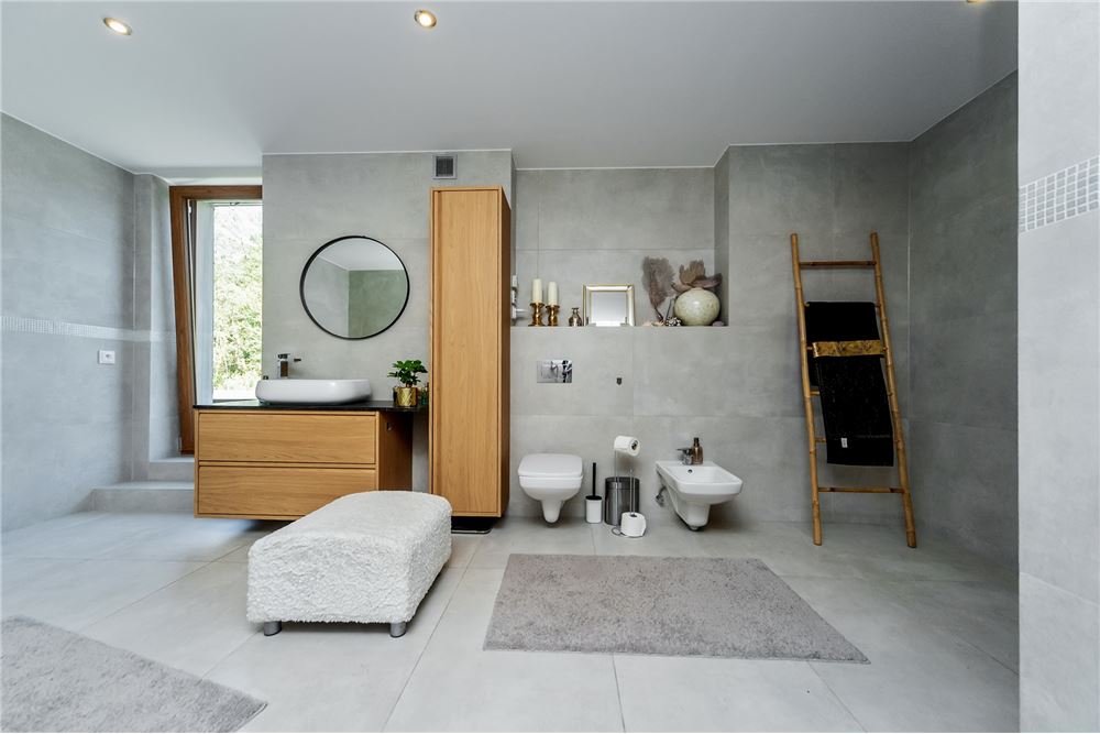 Dom jednorodzinny - Sprzedaż - Tarnowskie Góry, Polska - 56 - 800061076-410