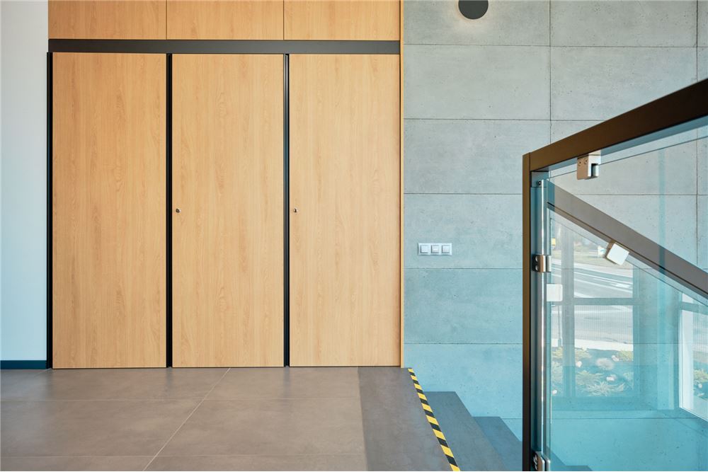 Lokal handlowy/usługowy - Sprzedaż - Cieszyn, Polska - 37 - 800061016-1278