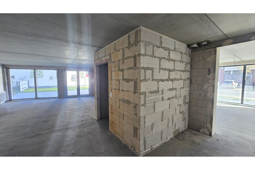 Lokal handlowy/usługowy - Sprzedaż - Kołobrzeg, Polska - WhatsApp Image 2025-09-25 at 18.07.42 (1).jpeg - 790221016-31