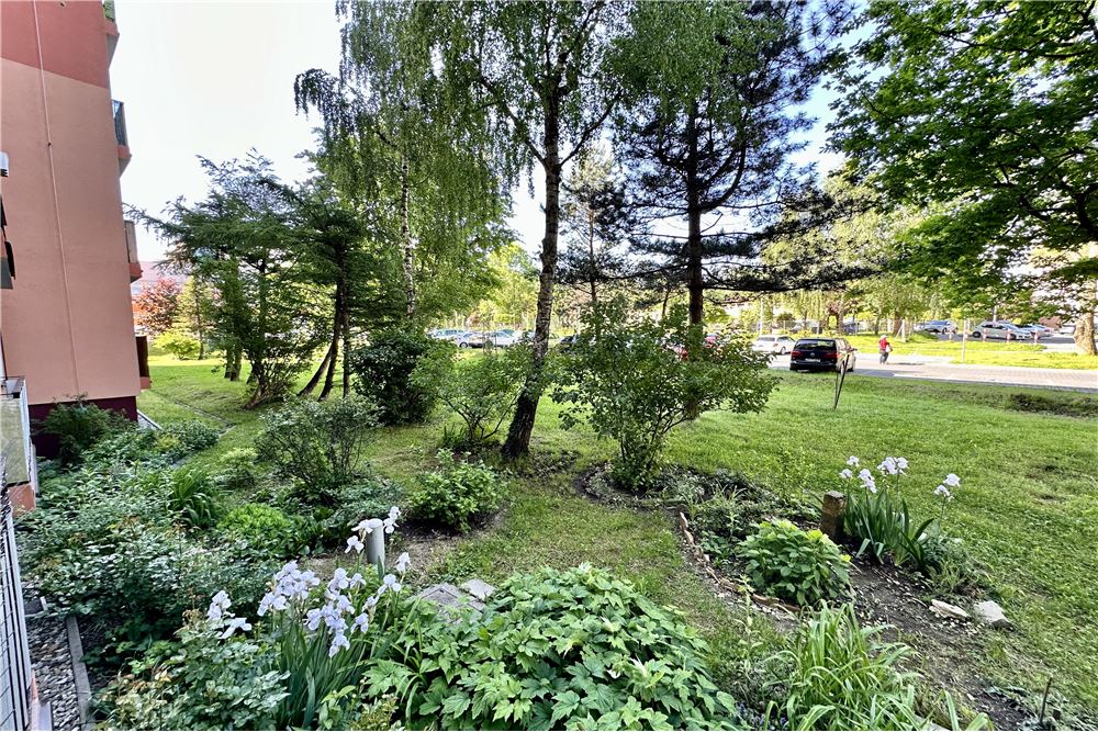 Mieszkanie - Sprzedaż - Bielsko-Biała, Polska - 16 - 800061098-159