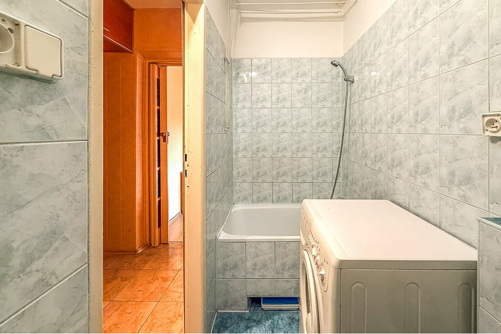 Mieszkanie - Sprzedaż - Łódź, Polska - Mieszkanie-na-sprzedaz-Lodz-Baluty-6.jpg - 470191035-110