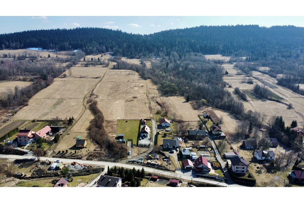 Działka budowlana - Sprzedaż - Kocoń, Polska - dji_fly_20250322_124838_454_1742814749117_photo_optimized.jpg - 800061130-9