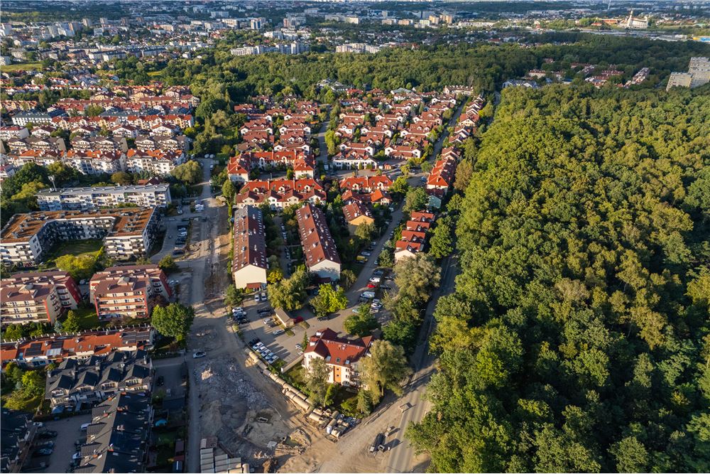 Mieszkanie - Sprzedaż - Kraków, Polska - 32 - 800241005-212