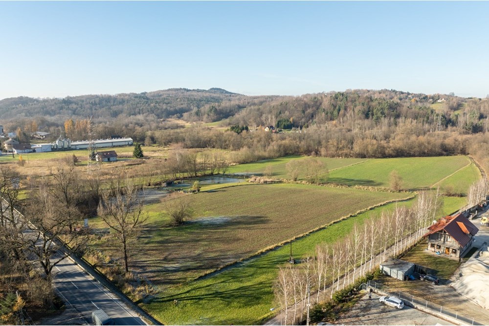 Nieruchomość inwestycyjna - Sprzedaż - Krzywaczka, Polska - 20251119-DJI_0613-HDR.jpg - 800241010-108