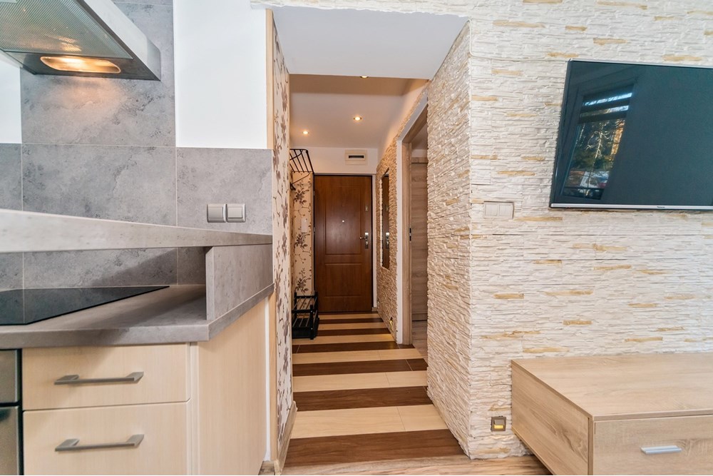 Mieszkanie - Wynajem - Bielsko-Biała, Polska - 8.jpg - 800061057-197