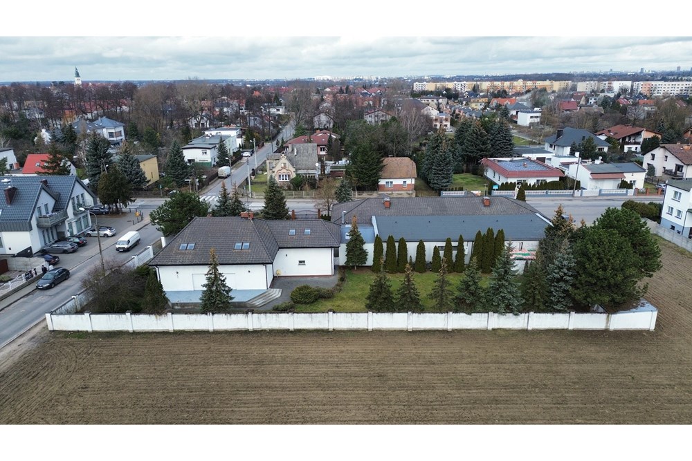 Biznes - Sprzedaż - Luboń, Polska - dji_fly_20250202_122954_916_1738496112970_photo_optimized.jpg - 790121027-85