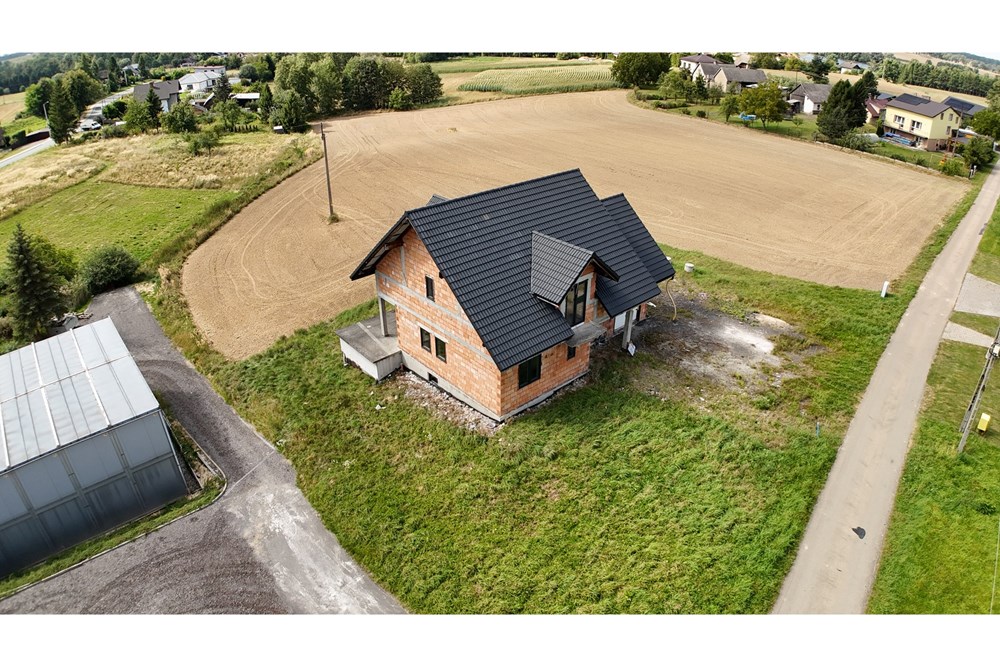 Dom wolnostojący - Sprzedaż - Cieszyn, Polska - DJI_20250828143217_0330_D.JPG - 470131058-371