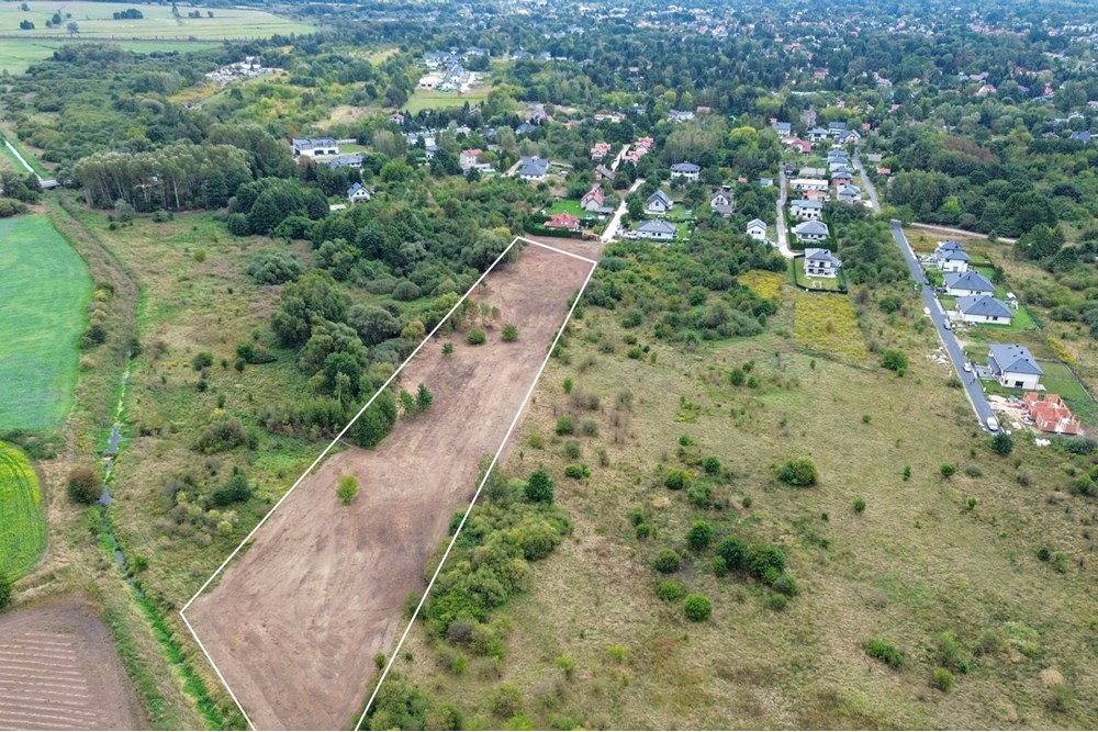 Działka - Sprzedaż - Brwinów, Polska - DJI_0845 kopia obrys_compr.jpg - 810141022-112