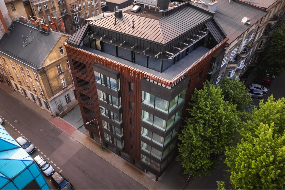 Mieszkanie - Sprzedaż - Bielsko-Biała, Polska - Budynek.jpg - 470131112-14