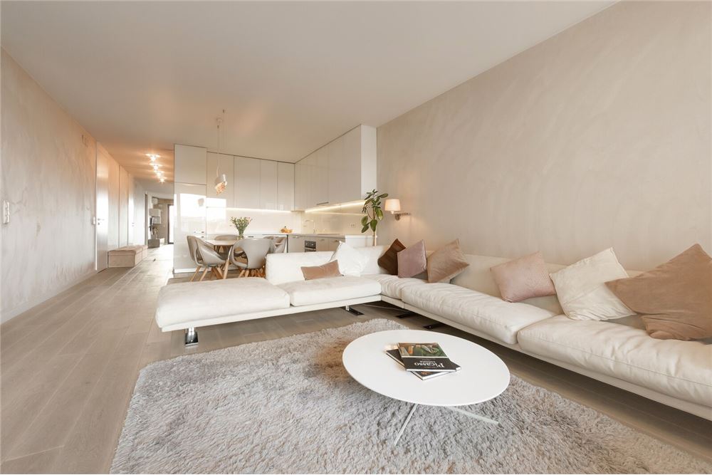 Mieszkanie - Sprzedaż - Warszawa, Polska - 5 - 810131039-172