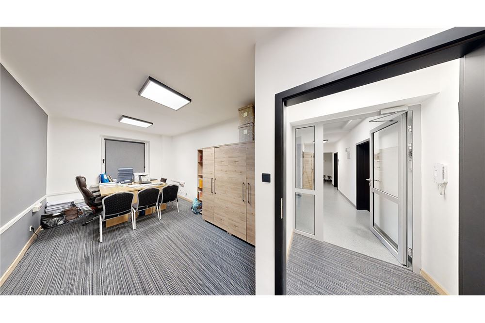 Lokal handlowy/usługowy - Sprzedaż - Koszalin, Polska - 2 - 470281002-146