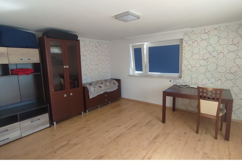 Mieszkanie półbliźniak - Sprzedaż - Żywiec, Polska - 1755095462125.jpg - 800061133-4