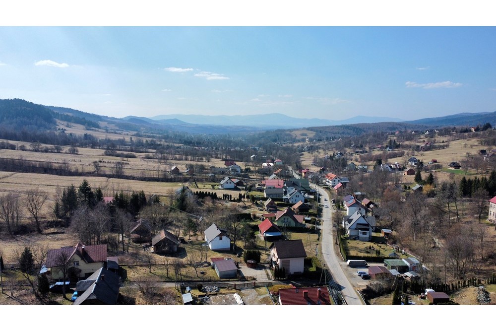 Działka budowlana - Sprzedaż - Kocoń, Polska - dji_fly_20250322_124600_444_1742814753147_photo_optimized.jpg - 800061130-9