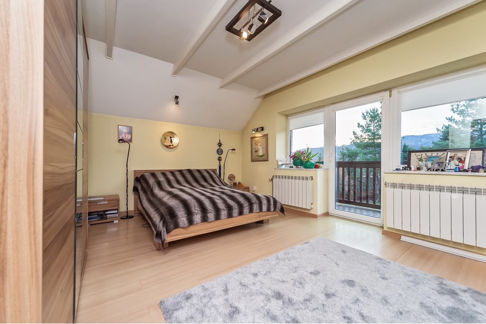 Dom wolnostojący - Sprzedaż - Jaworze, Polska - 24.jpg - 470131026-156