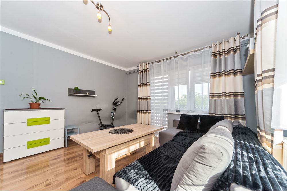 Mieszkanie - Sprzedaż - Pietrzykowice, Polska - 38 - 800061028-465