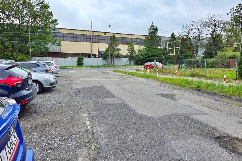 Lokal handlowy/usługowy - Wynajem - Bielsko-Biała, Polska - 27.jpg - 800061016-1295