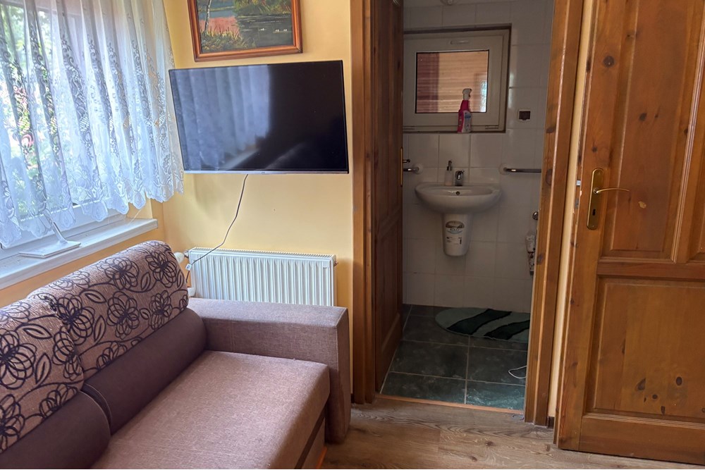 Dom jednorodzinny - Sprzedaż - Cieszyn, Polska - IMG_0273.jpeg - 800061121-13