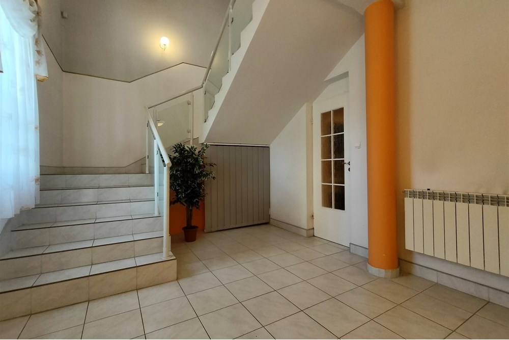 Lokal handlowy/usługowy - Sprzedaż - Radom, Polska - 1000076436.jpg - 470421002-12