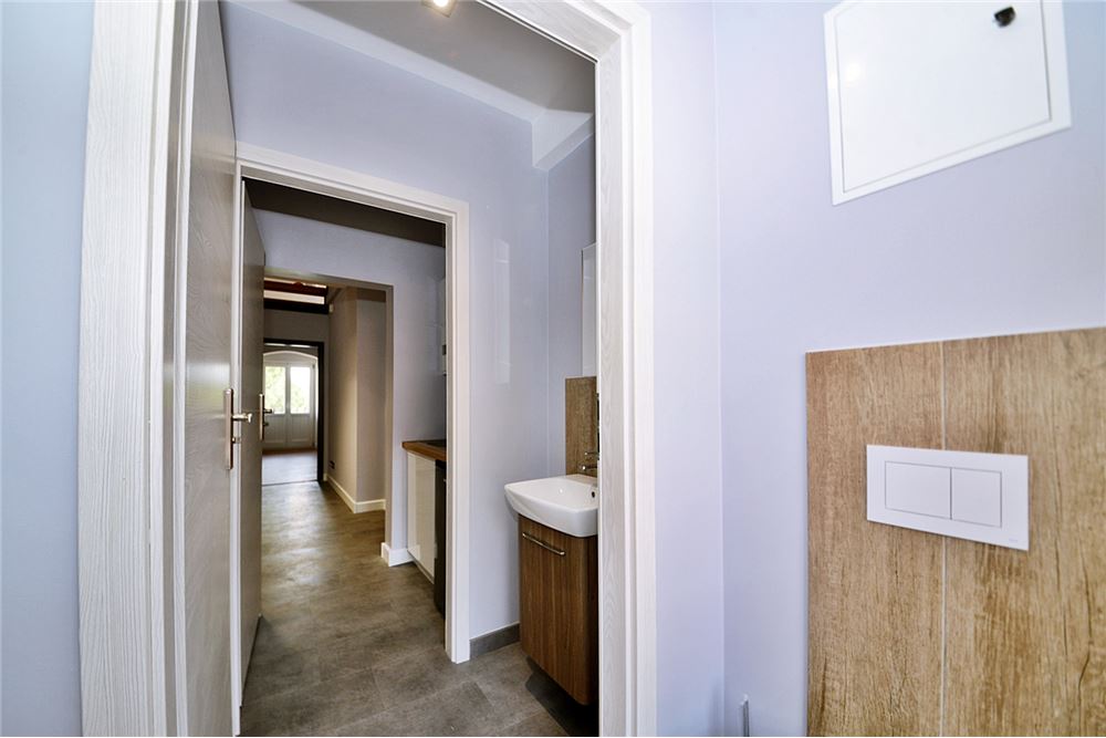 Lokal handlowy/usługowy - Wynajem - Bielsko-Biała, Polska - 5 - 470131040-439