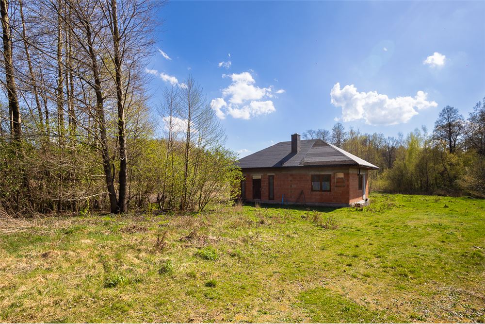 Dom wolnostojący - Sprzedaż - Łódź, Polska - 1 - 470291004-250