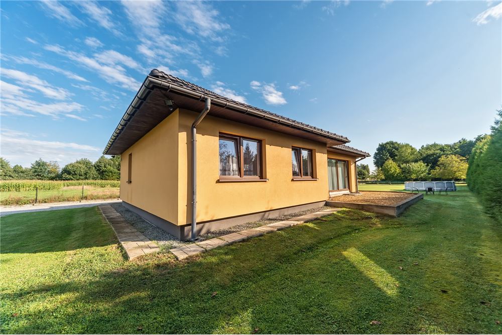 Dom wolnostojący - Sprzedaż - Rajsko, Polska - 3 - 800061076-429