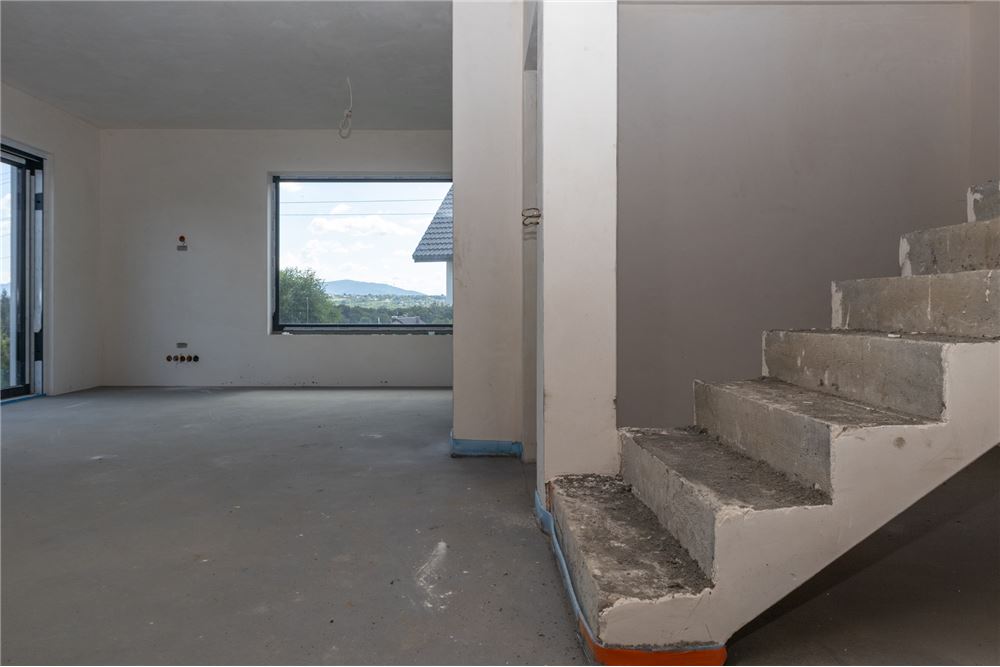 Dom wolnostojący - Sprzedaż - Międzyrzecze Górne, Polska - 60 - 800061103-172