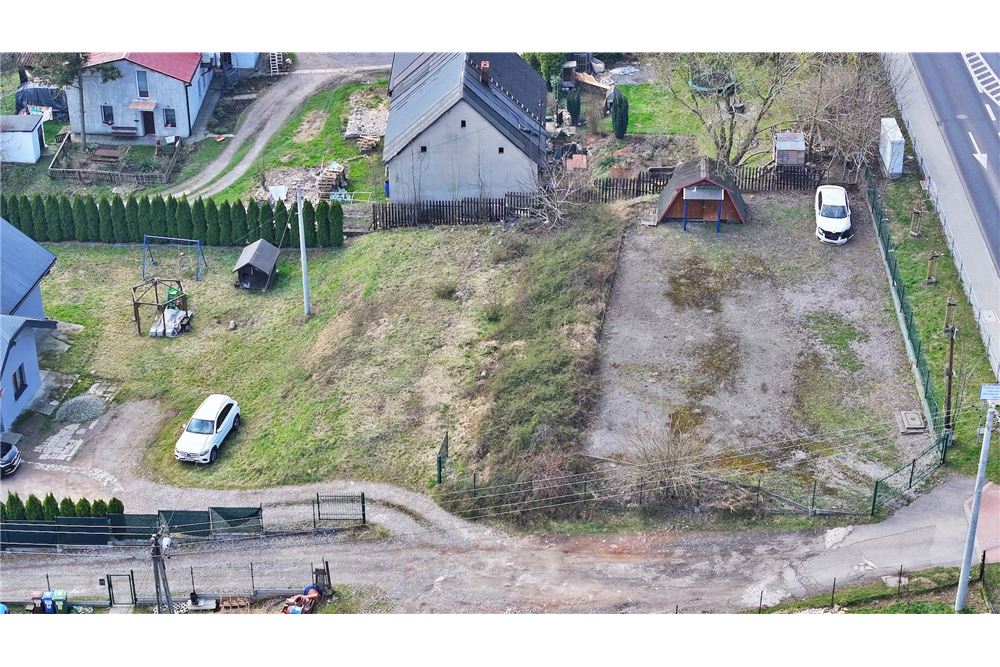 Dom wolnostojący - Sprzedaż - Bielsko-Biała, Polska - 150 - 800061016-1153