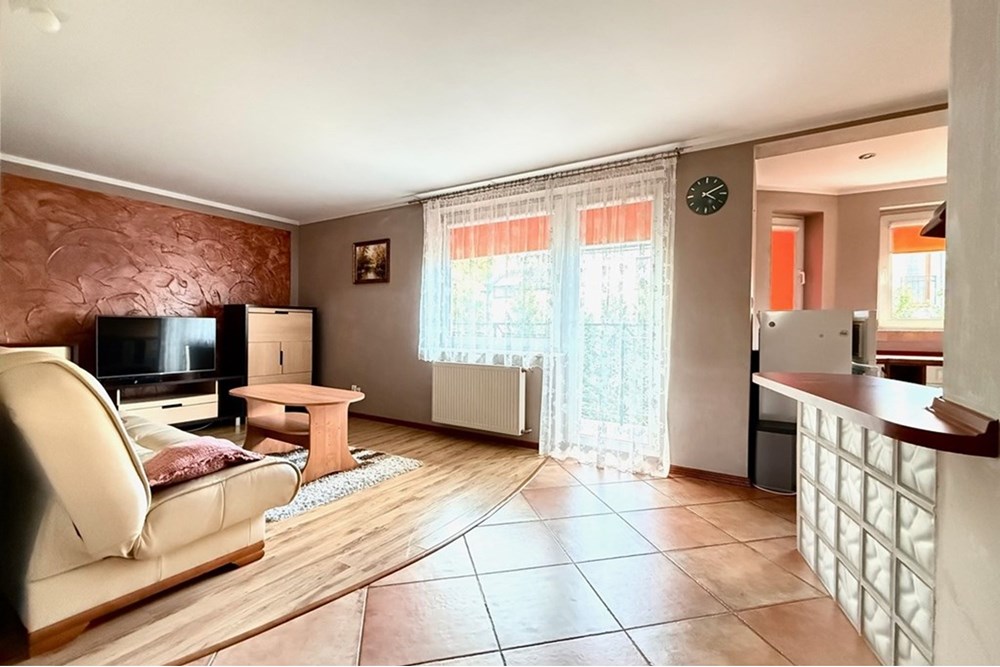 Mieszkanie - Sprzedaż - Bielsko-Biała, Polska - IMG_4450.jpeg - 470131040-414