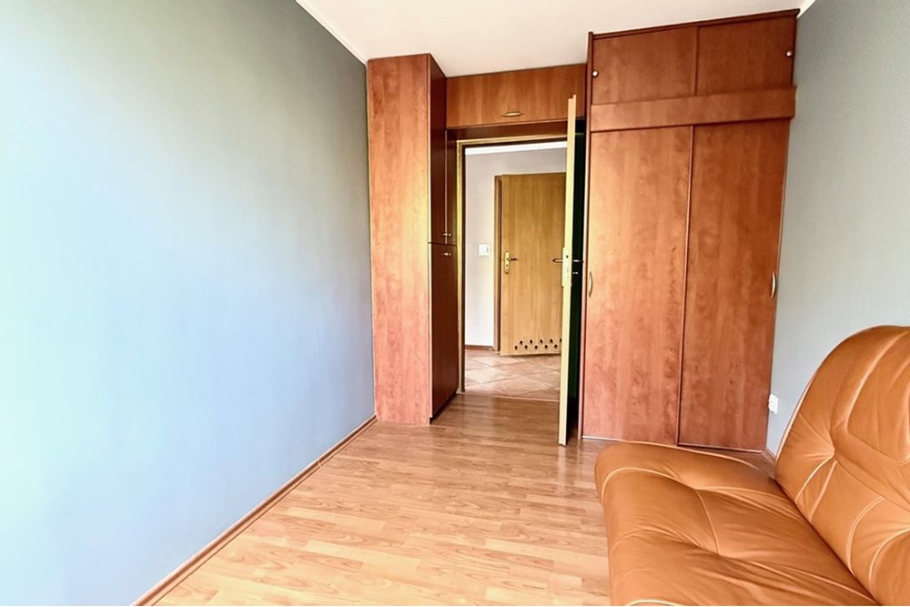 Mieszkanie - Sprzedaż - Bielsko-Biała, Polska - IMG_4448.jpeg - 470131040-414