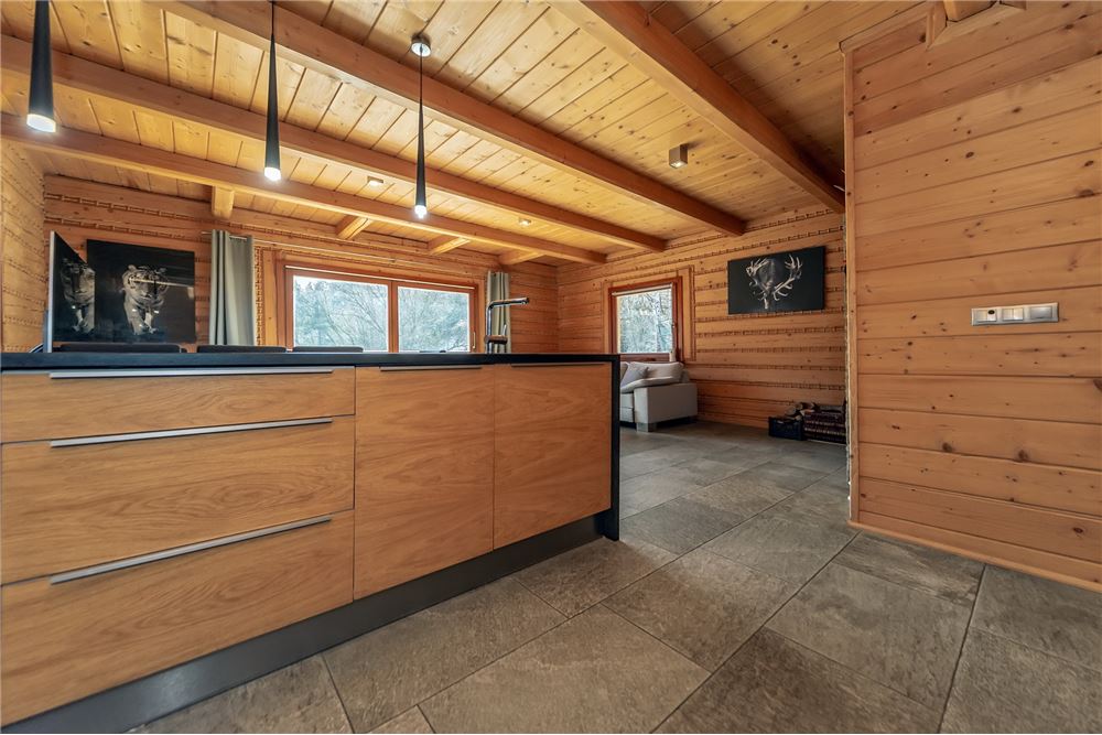 Dom wolnostojący - Sprzedaż - Rycerka Górna, Polska - 32 - 800061076-405