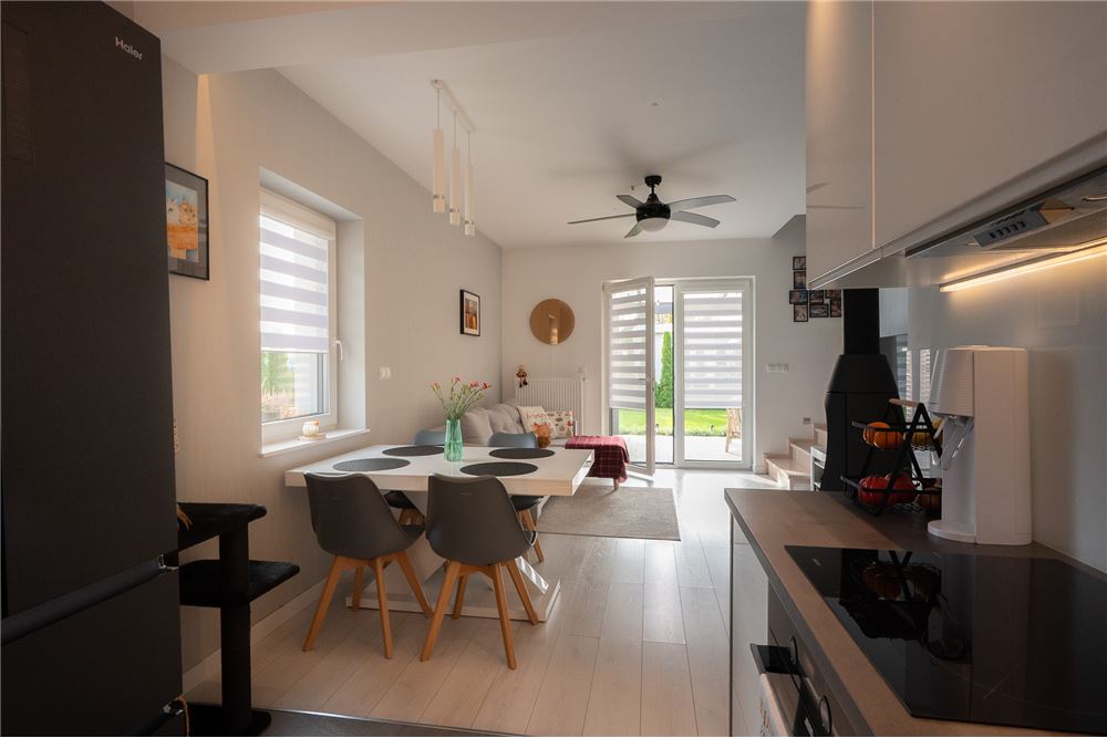 Dom bliźniak - Sprzedaż - Bielsko-Biała, Polska - 12 - 800061116-27