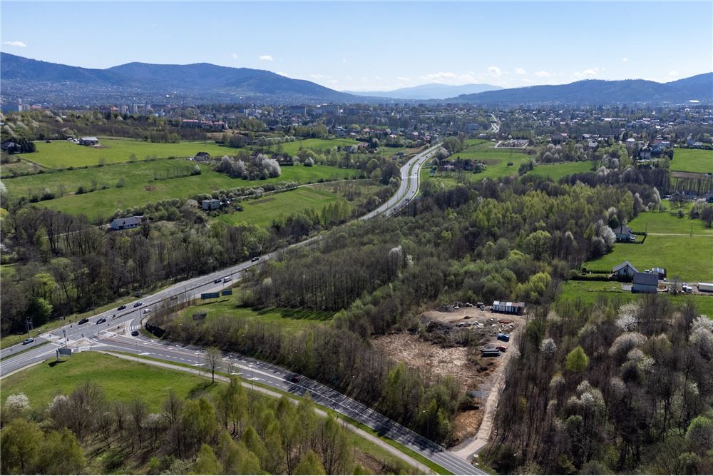 Nieruchomość inwestycyjna - Sprzedaż - Bielsko-Biała, Polska - 31 - 800061103-157