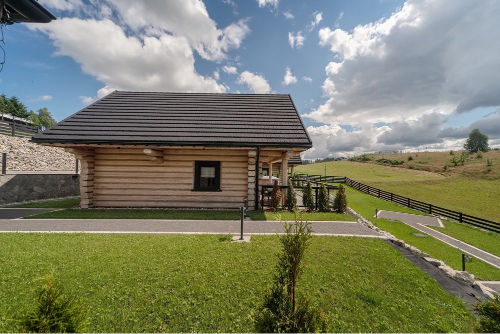 Biznes - Sprzedaż - Istebna, Polska - MIODM_088M.jpg - 800061093-116