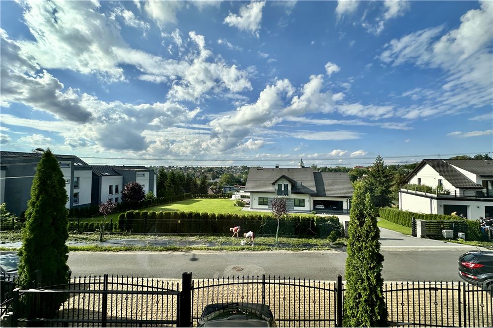 Mieszkanie - Sprzedaż - Bielsko-Biała, Polska - 19 - 800061098-166