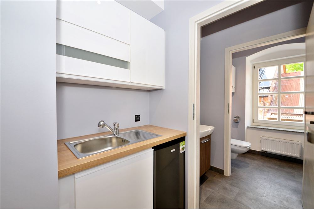 Lokal handlowy/usługowy - Wynajem - Bielsko-Biała, Polska - 4 - 470131040-439