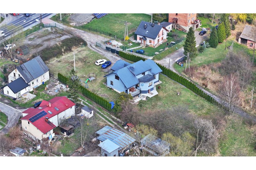 Dom wolnostojący - Sprzedaż - Bielsko-Biała, Polska - 55 - 800061016-1157