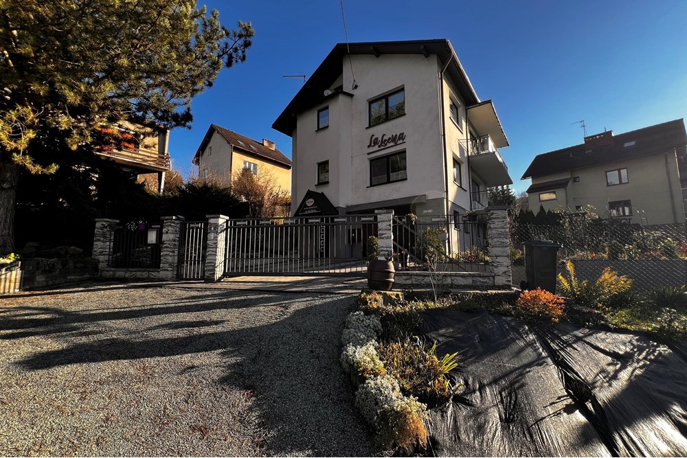 Lokal handlowy/usługowy - Wynajem - Cieszyn, Polska - IMG_1075.jpeg - 800061117-41