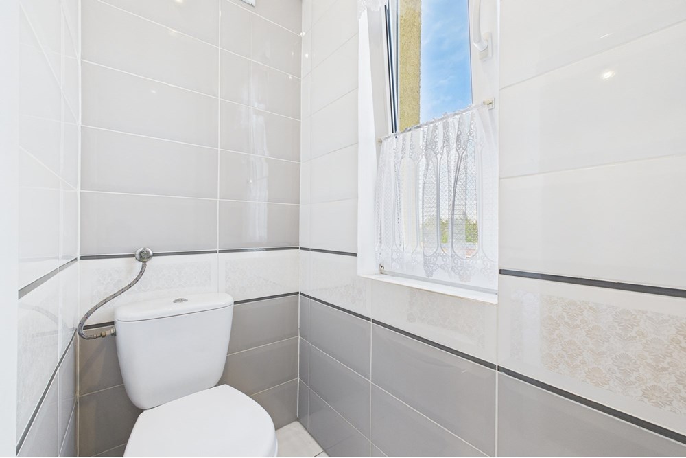 Mieszkanie - Sprzedaż - Kutno, Polska - CAM03517G0-PR0044-STILL006.jpg - 470291005-31