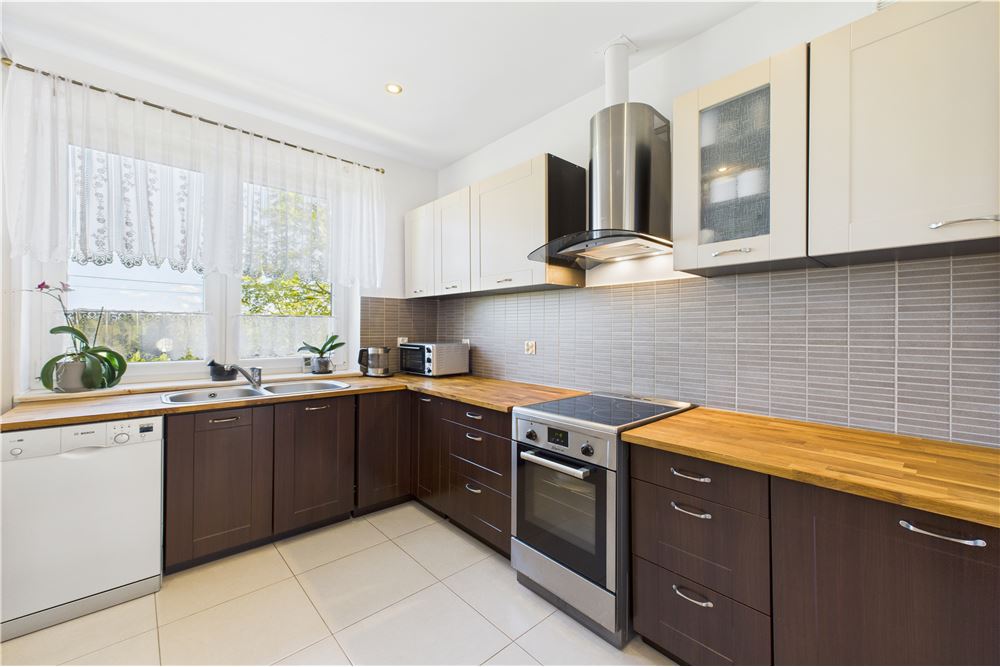 Dom wolnostojący - Sprzedaż - Kędzierzyn, Polska - 3 - 470281008-30