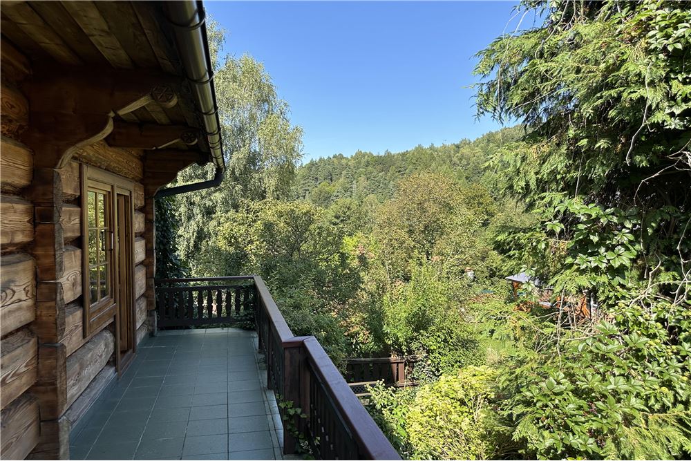 Apartament wakacyjny - Sprzedaż - Bielsko-Biała, Polska - 135 - 800061103-158