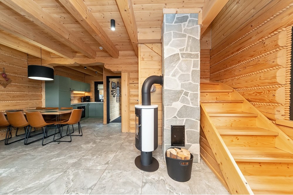 Biznes - Sprzedaż - Istebna, Polska - MIODM_008M.jpg - 800061093-116