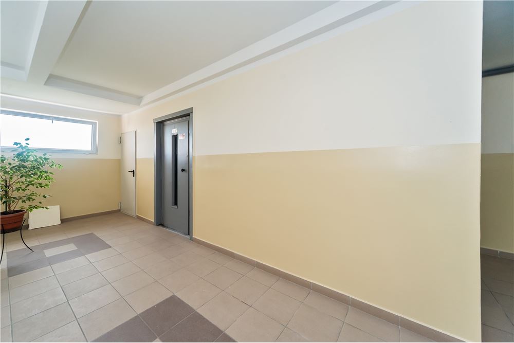 Mieszkanie - Sprzedaż - Bielsko-Biała, Polska - 2 - 800061100-88